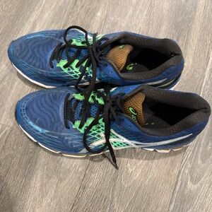 Men's Blue and Green Athletic Shoes